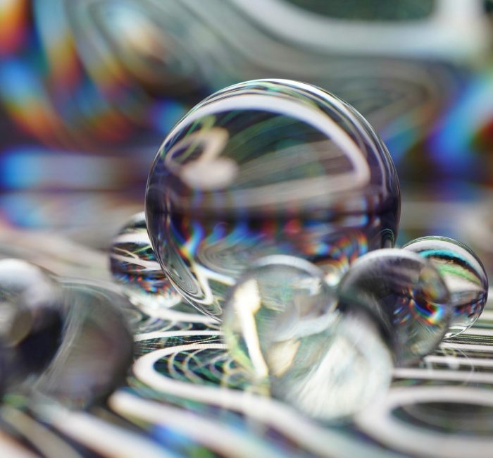 Recycling-Revolution: Hochwertige Kunststoffe aus alten E-Fahrzeugen